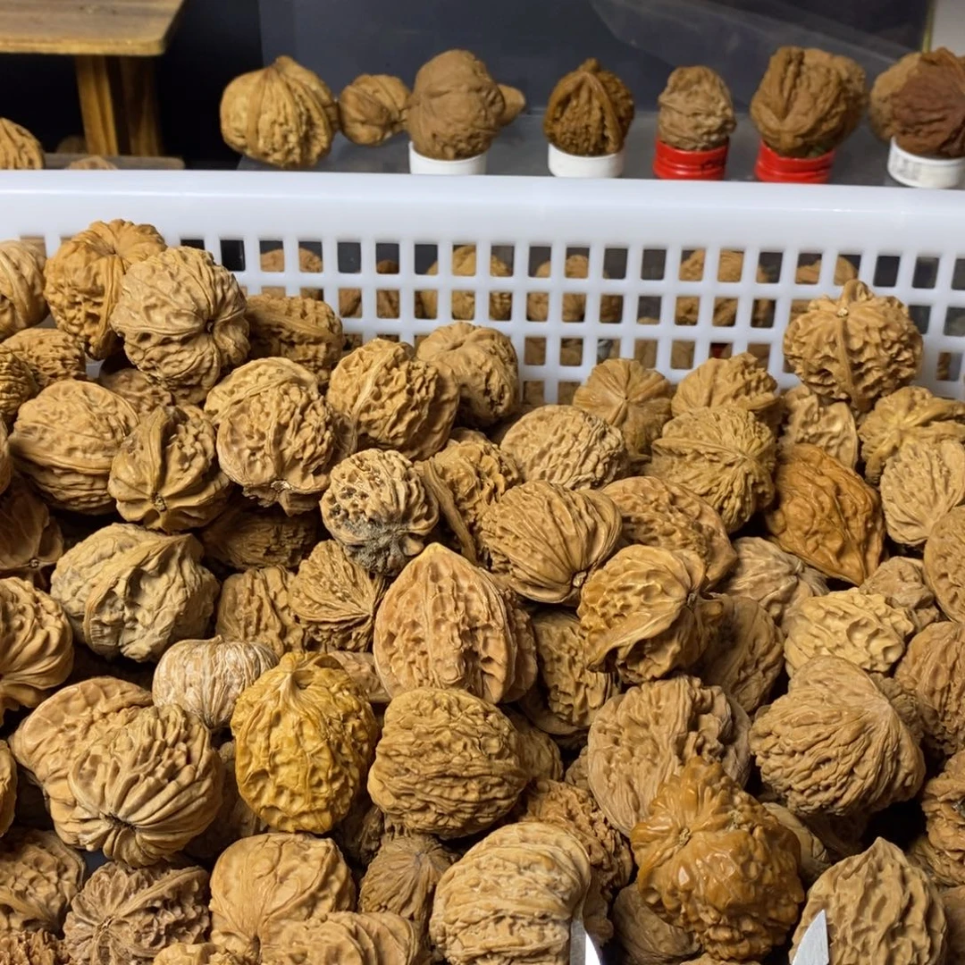 给***花大叶紫檀（黑酸枝木类）