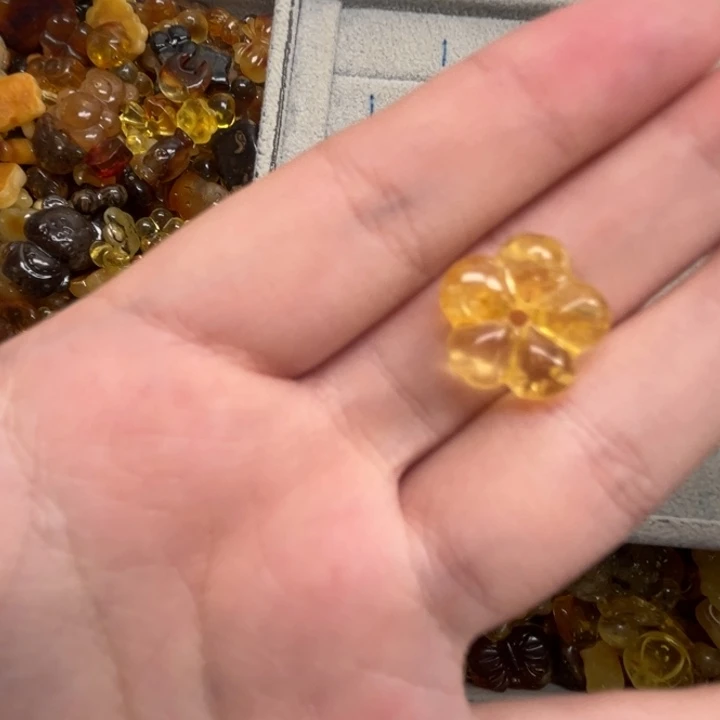 裸石琥珀未镶嵌用****1天然蜜蜡配件