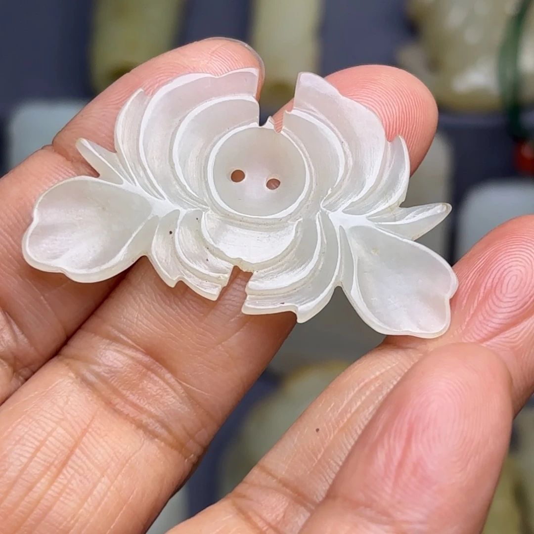 和田玉（糖玉）挂件未镶嵌