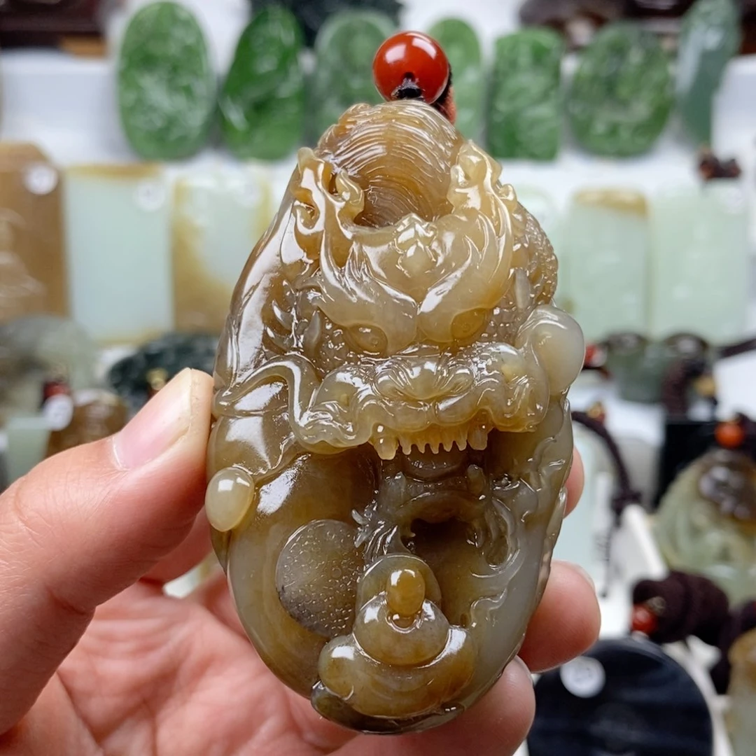 和田玉（糖玉）颈饰未镶嵌