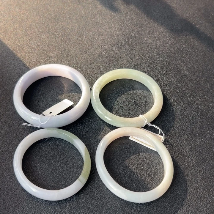 翡翠未镶嵌手镯特价9.9