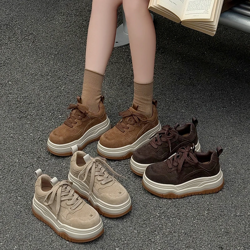 真皮2025秋季新款厚底增高小个子女鞋运动板鞋复古棕色不累脚鞋子