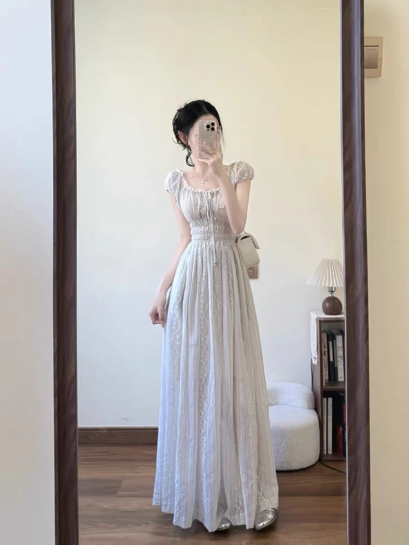 法式温柔风碎花连衣裙子女早春2025新爆款小个子气质收腰