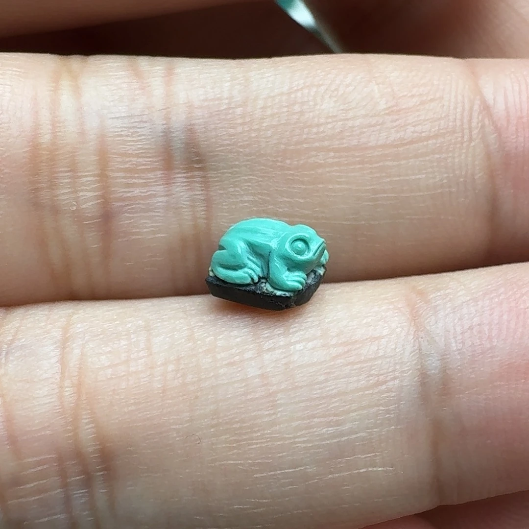 绿松石未镶嵌小青蛙