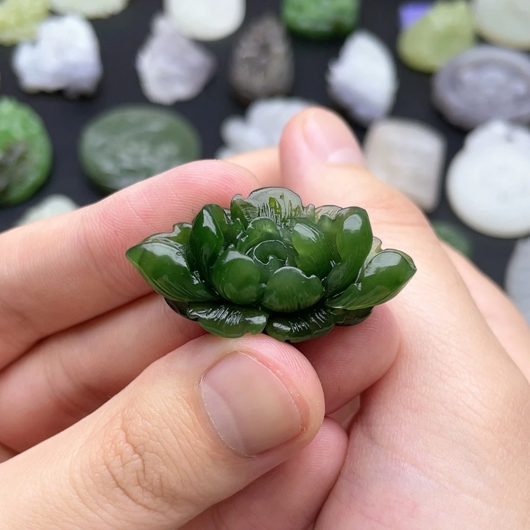 【闪购商品】颈饰未镶嵌和田玉