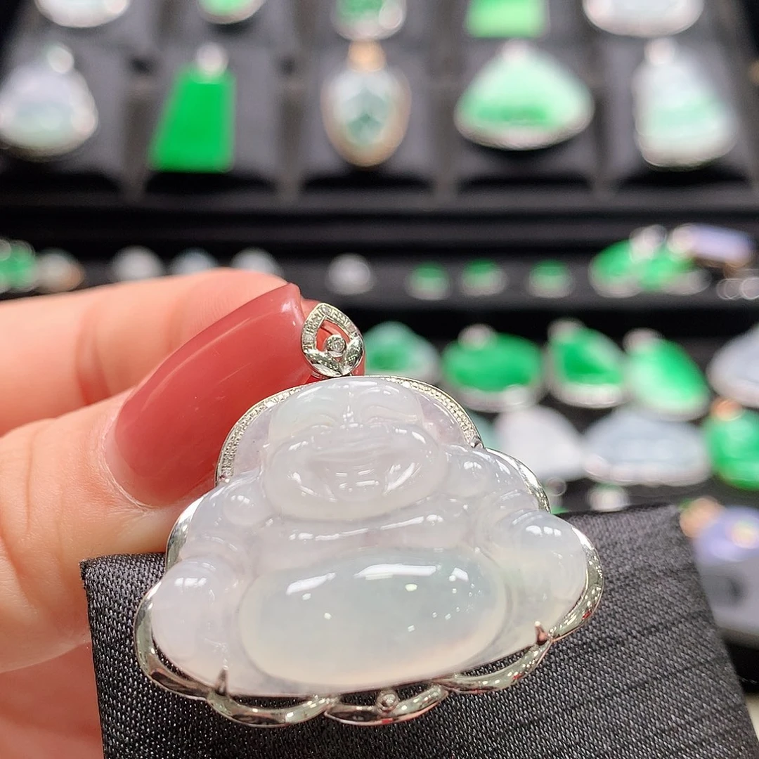 翡翠18K金镶嵌颈饰佛公