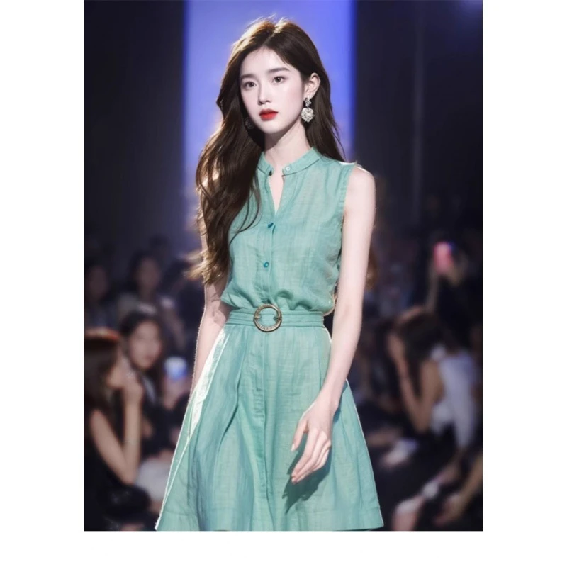 9404夏季女装法式高端精致小众设计气质高级感御姐风绿色无袖连衣