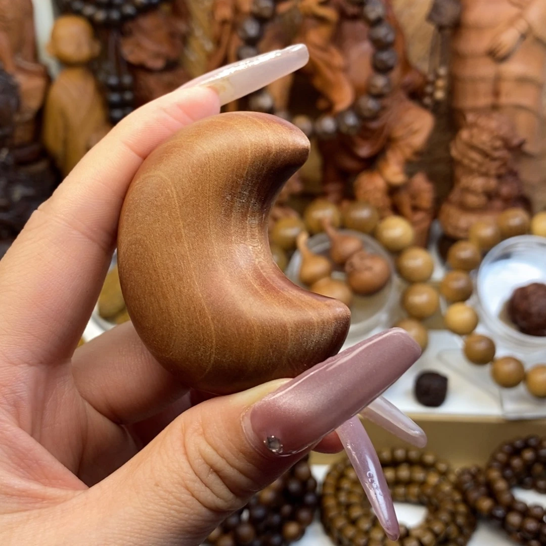 檀香木手串/手链迈索尔老山檀香月亮奶香，微瑕