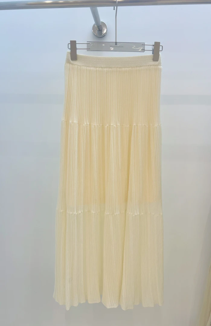 『朱小姐』镂空法式针织半裙 F802