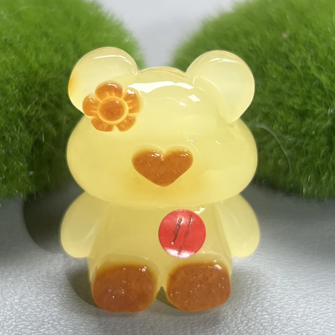 天然原矿无优化蜜蜡俏色小熊吊坠(高32x宽26.3x厚9.4)完美