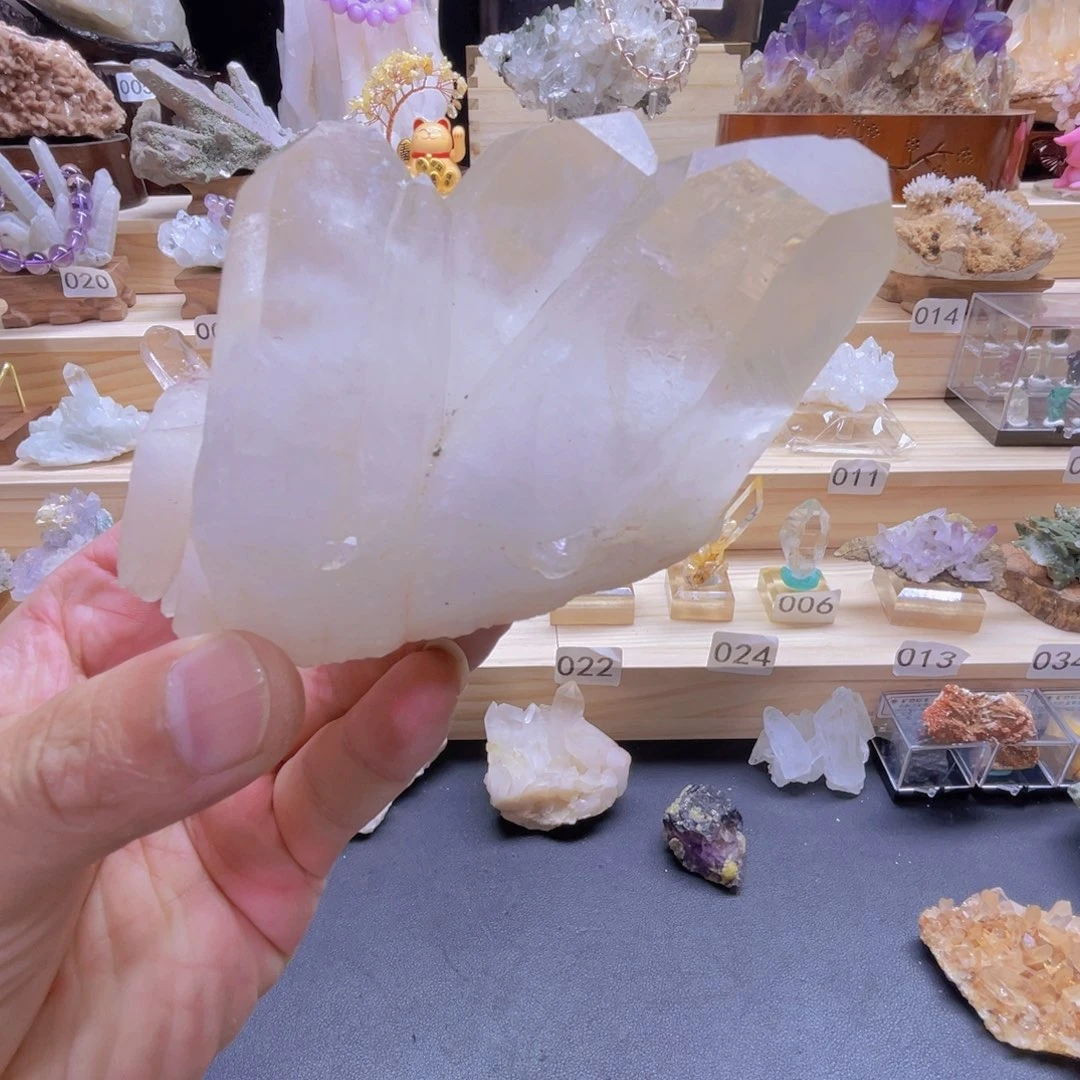喜***！石材天然水晶家居装饰家居摆件