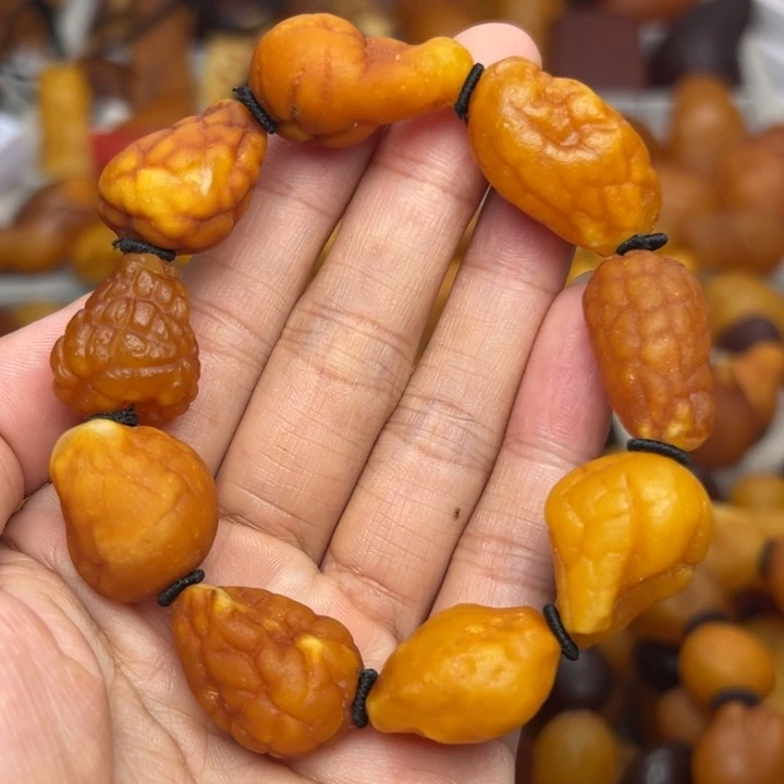 琥珀颈饰未镶嵌天然蜜蜡