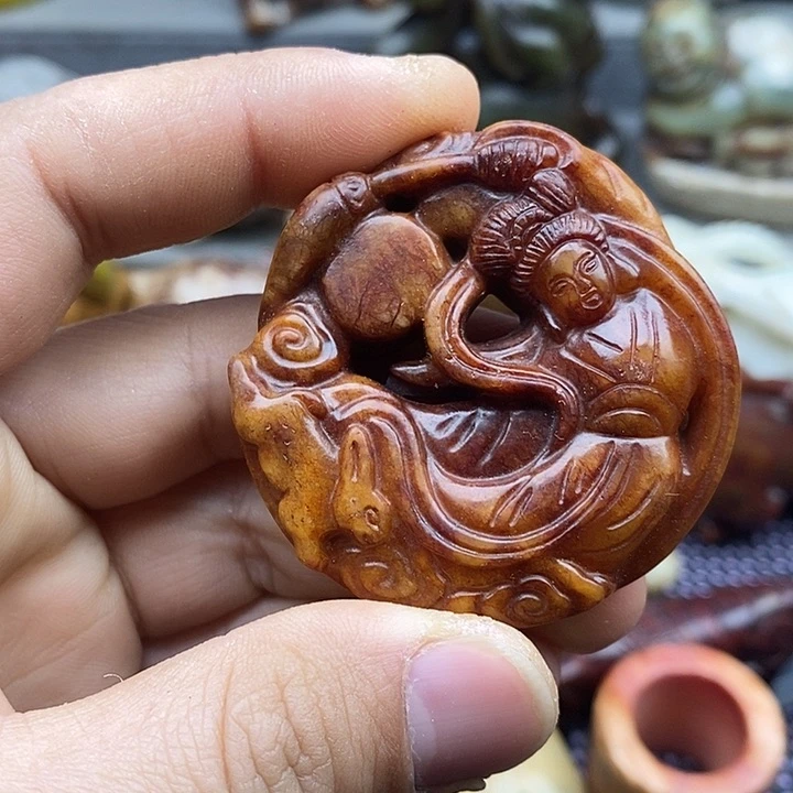 未镶嵌蛇纹石玉颈饰