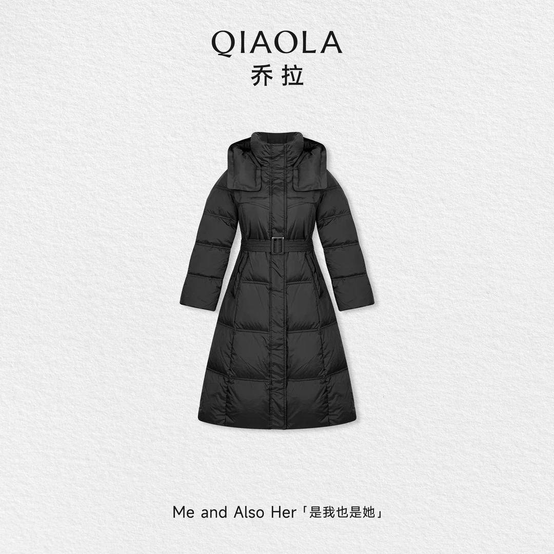QIAOLA/乔拉【韶光暖冬】秋冬白鸭绒梭织长款连帽拉链时尚羽绒外套