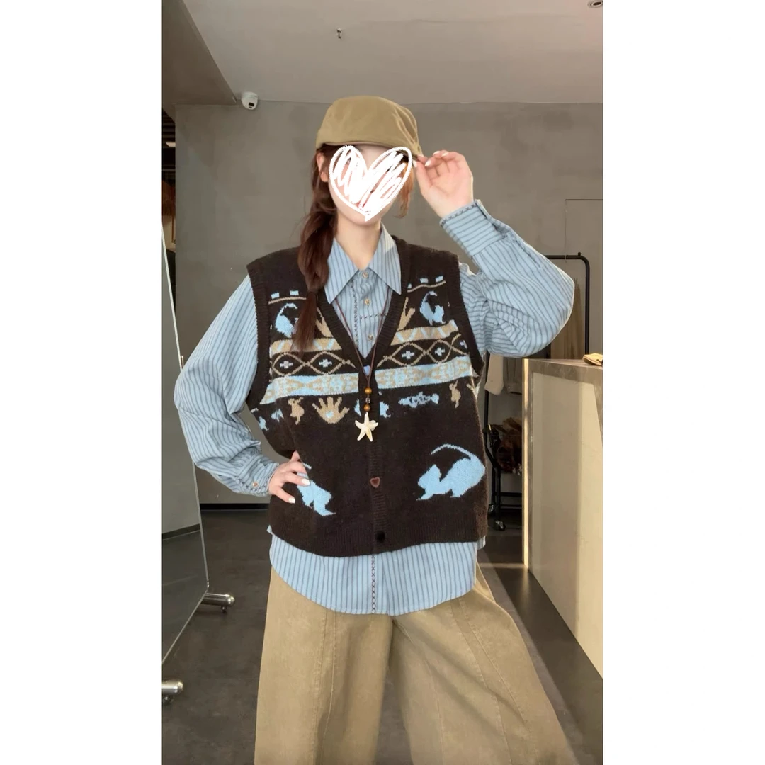 甜粿妹妹复古叠穿刺绣衬衫软糯V领宽松针织马甲女秋冬