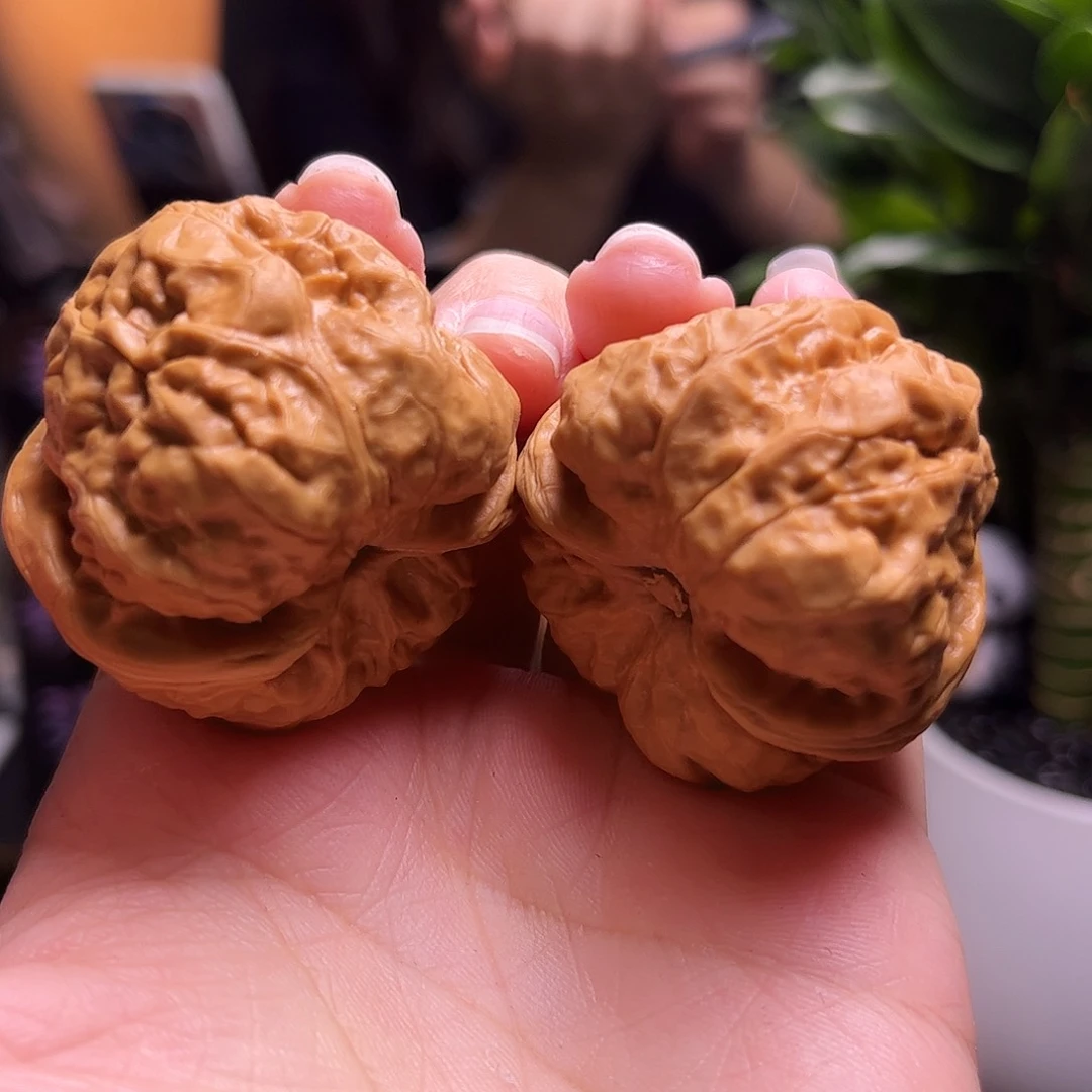 Y***文玩核桃吊坠39尺蛤蟆31