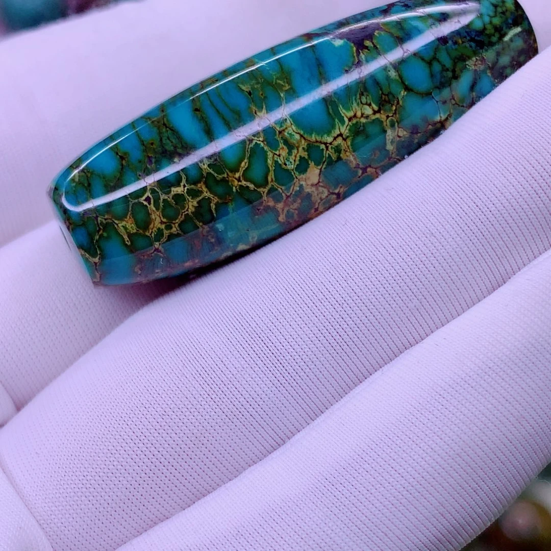 绿松石未镶嵌原矿绿松石