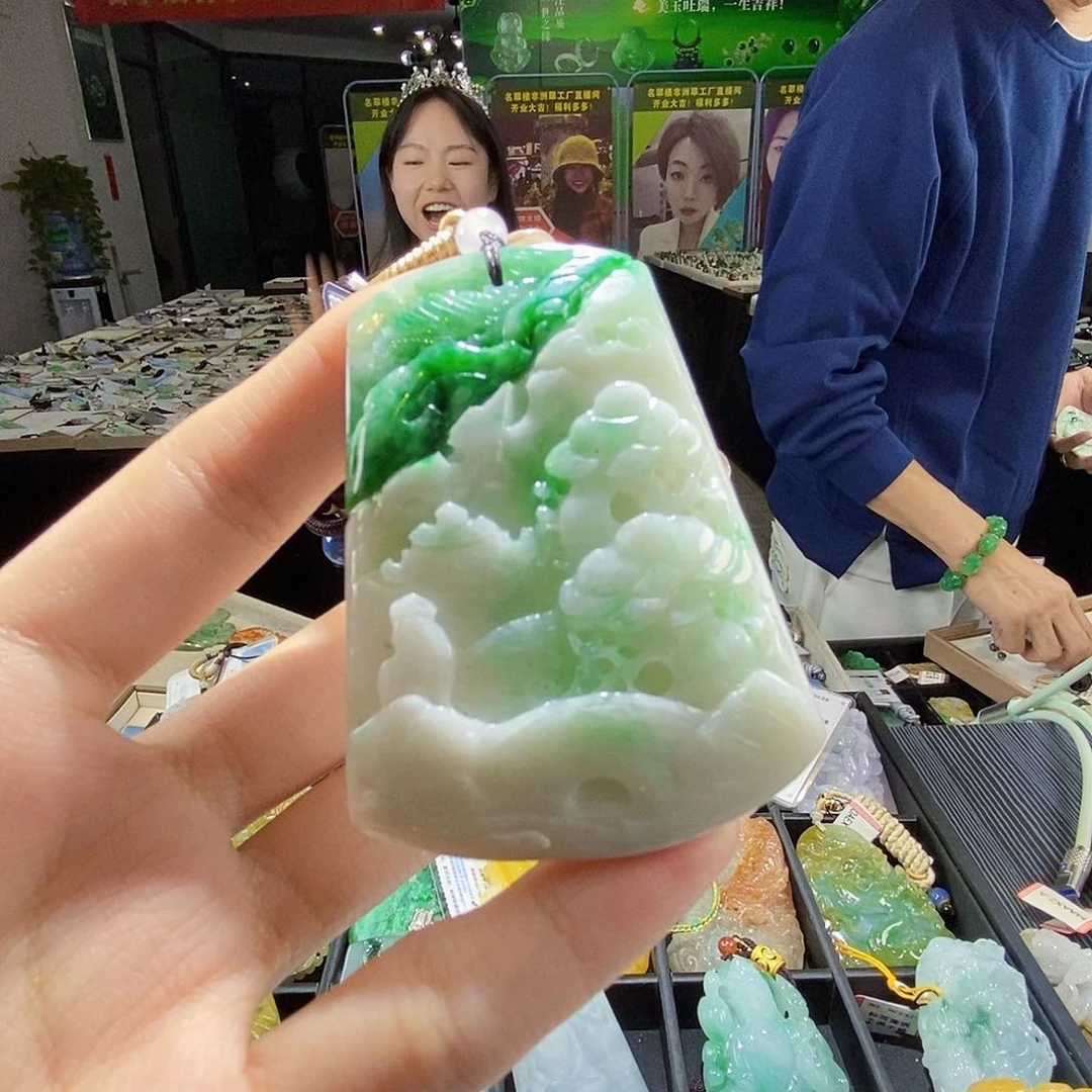 颈饰未镶嵌翡翠翡翠