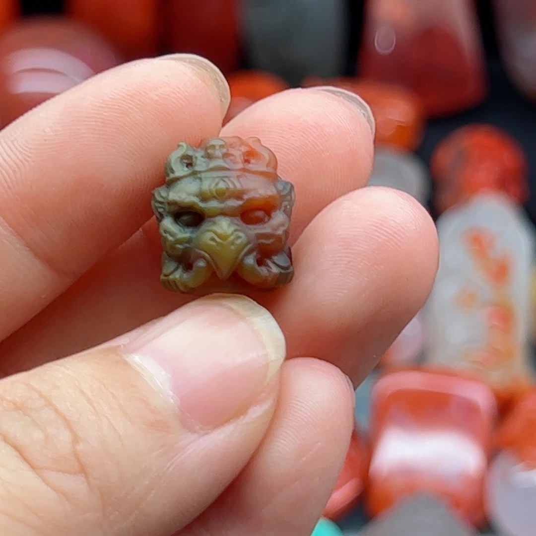 玛瑙/玉髓配饰未镶嵌魔**嘟