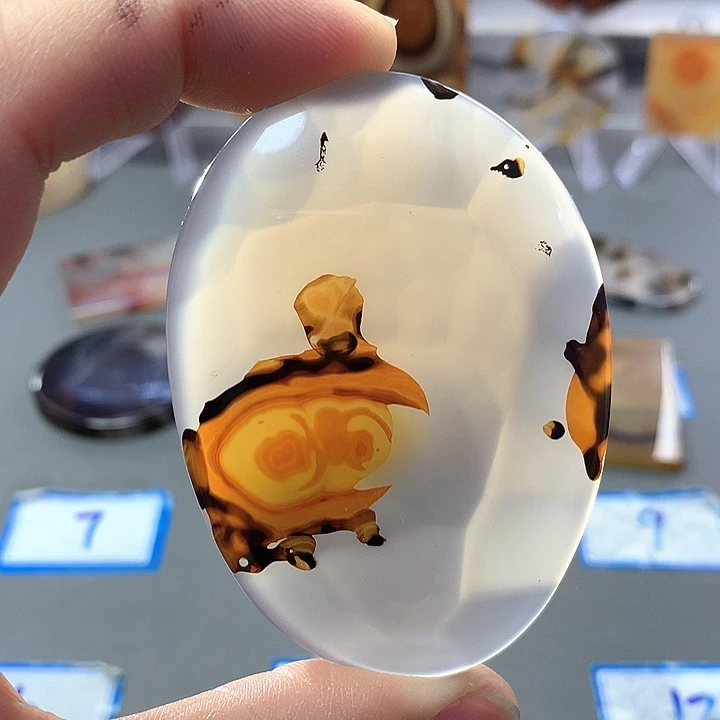 未镶嵌颈饰玛瑙/玉髓