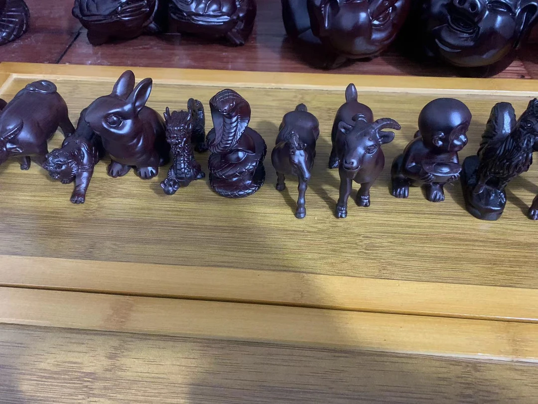 (新人礼)黑檀木十二生肖木雕摆件