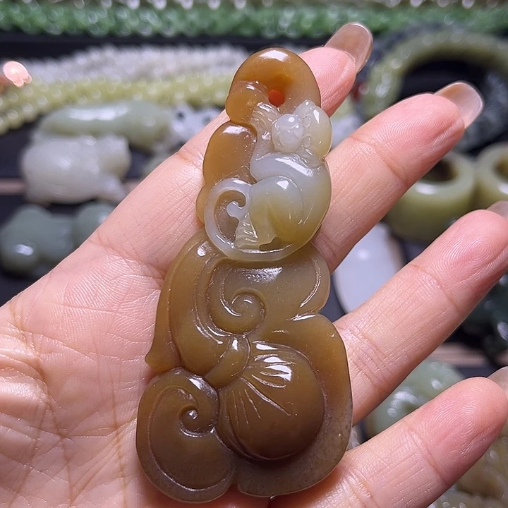 未镶嵌和田玉挂件