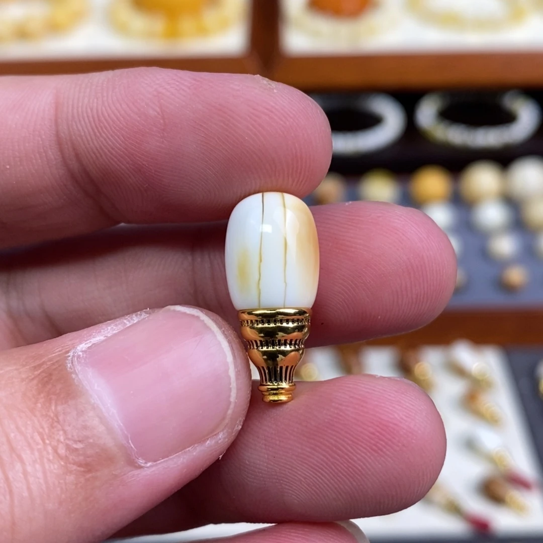 蜜蜡未镶嵌裸石配饰三通尺寸10