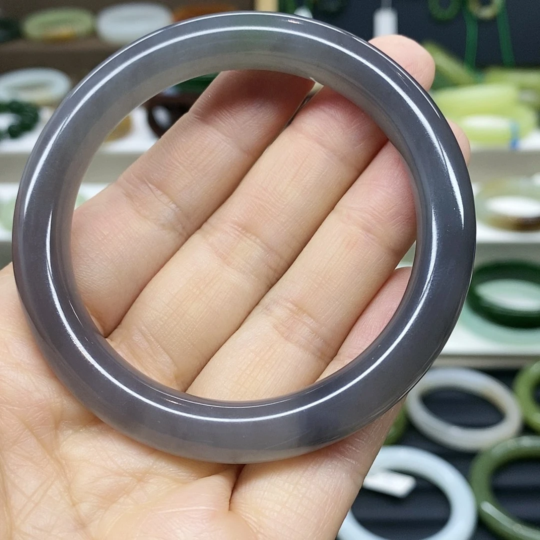 【闪购商品】和田玉手镯未镶嵌