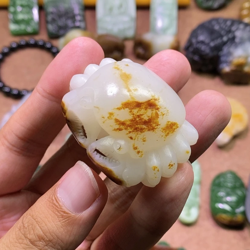 【闪购商品】未镶嵌和田玉挂件哈*哈