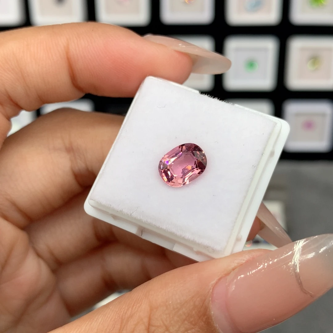 ঞ***࿐裸石未镶嵌碧玺1.39克拉