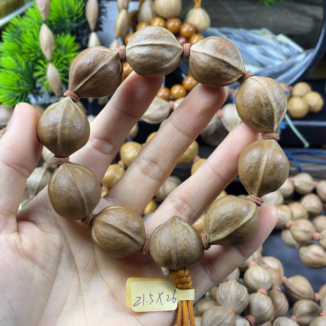 河***民吊坠橄榄核21.5x26梅林铁核6年老料