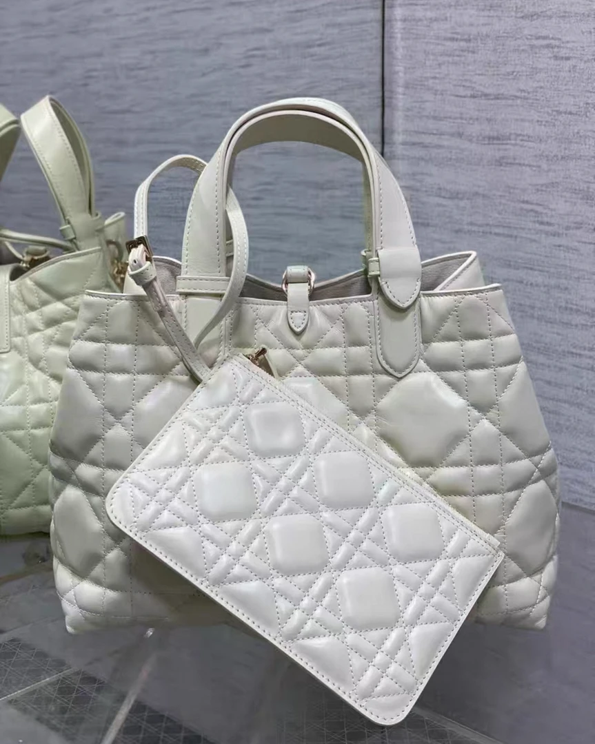 2606日常通勤必备的时尚宠儿！！！盲盒等你来揭晓女包