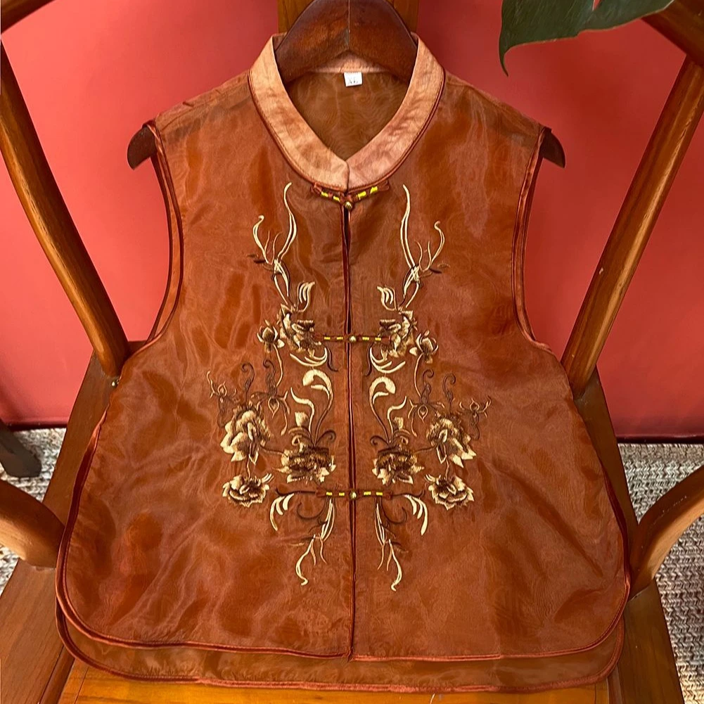 新中式欧根纱重工刺绣马甲2024夏季爆款气质典雅坎肩国风盘扣外搭