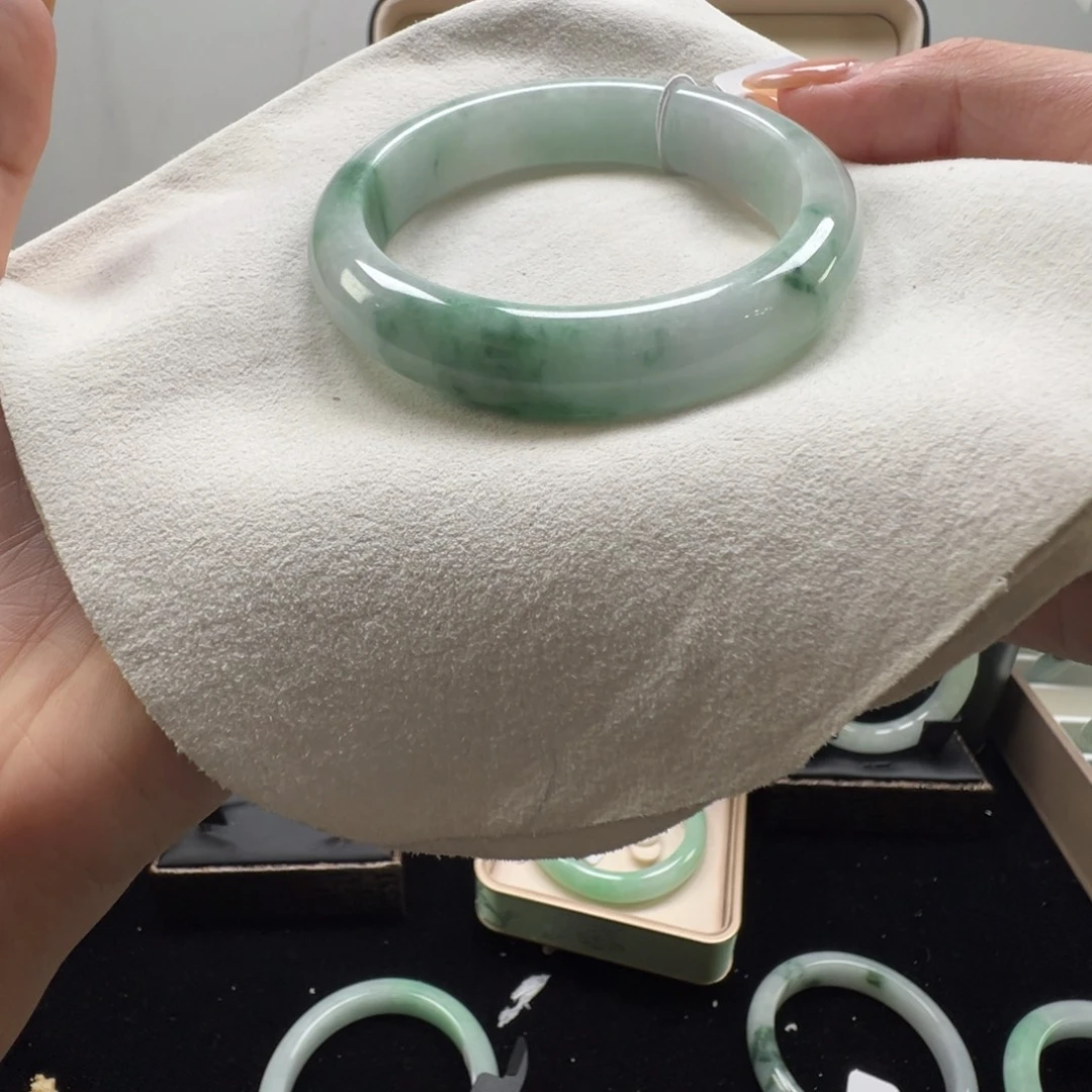 盛***媄闪购为准，一物一图