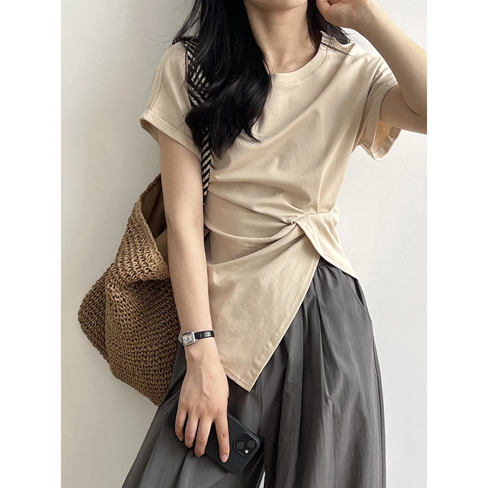 言双 不规则圆领短袖T恤女 夏季新款设计感褶皱收腰上衣