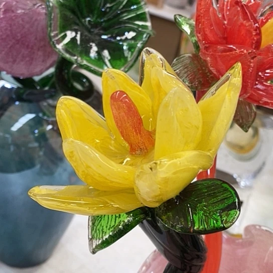 琉璃星***西花瓶高45厘米宽9厘米