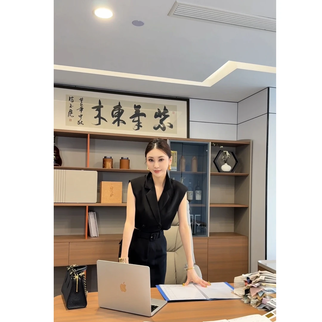 KIKI【南法遐想】2025夏季高级轻奢气质高级感衬衣连衣裙5S3298