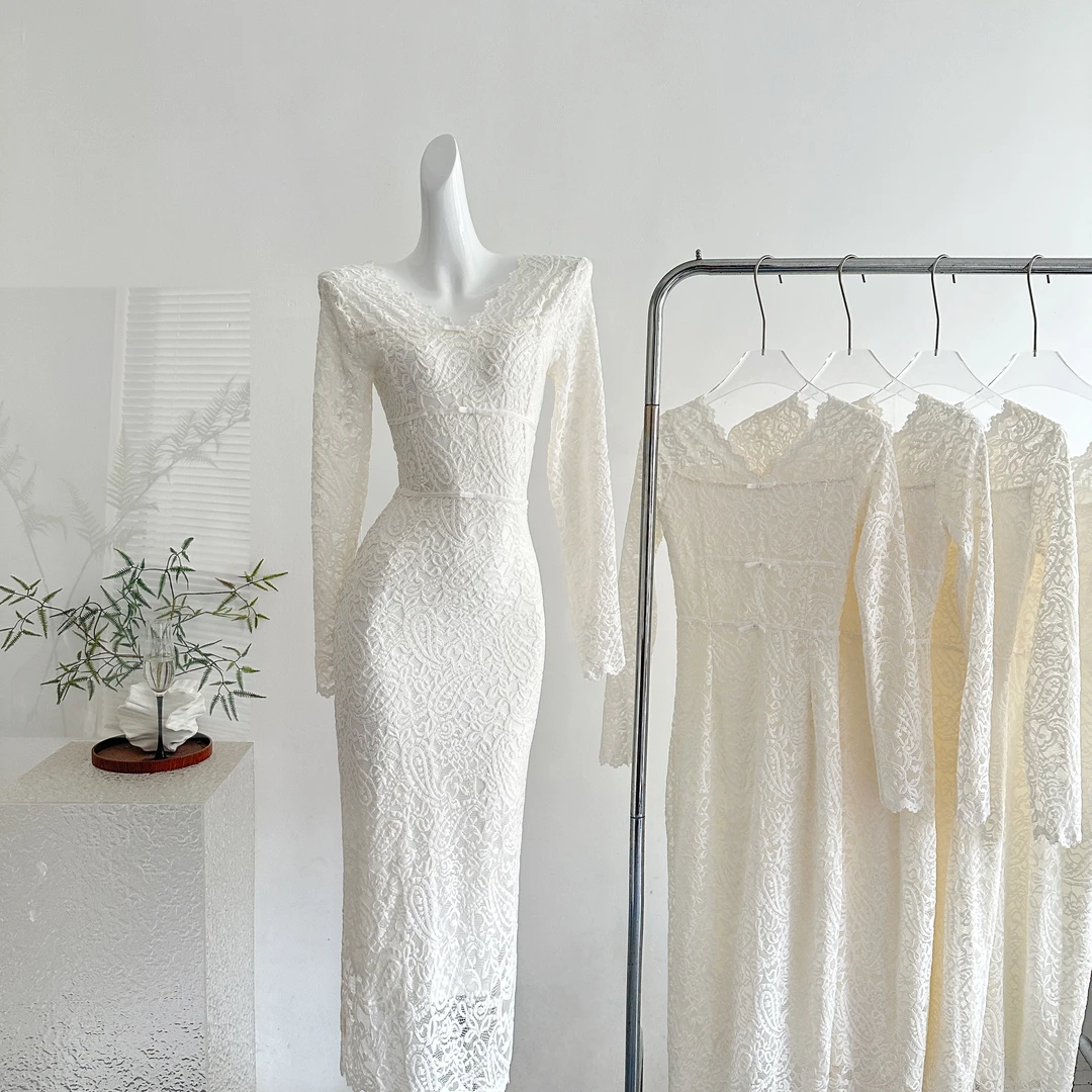 从一时刻媚娘优美一字肩V领长袖连衣裙蕾丝蝴蝶结气质开叉裙