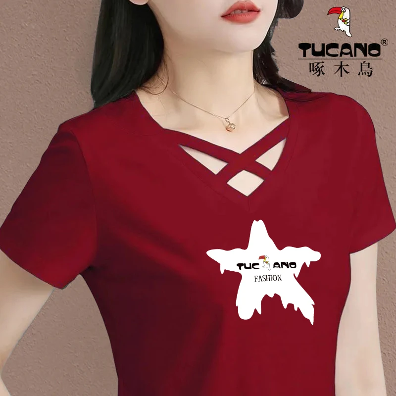 啄木鸟正品撤柜2025夏装显瘦小众t恤百搭设计感V领镂空上衣女