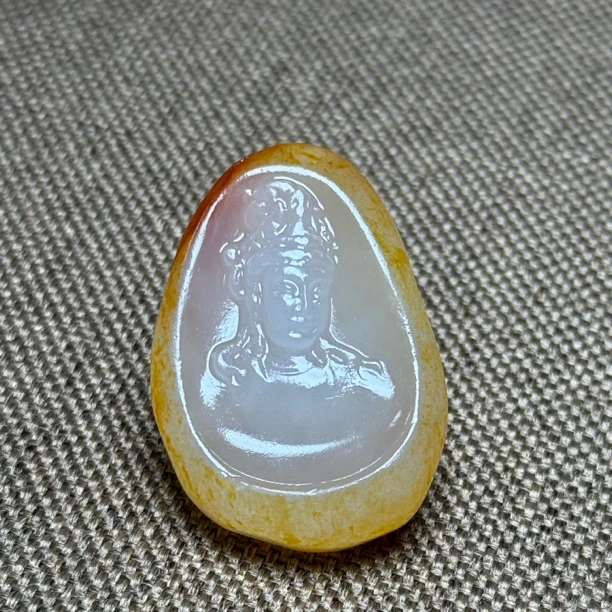 和田玉观音吊坠项链