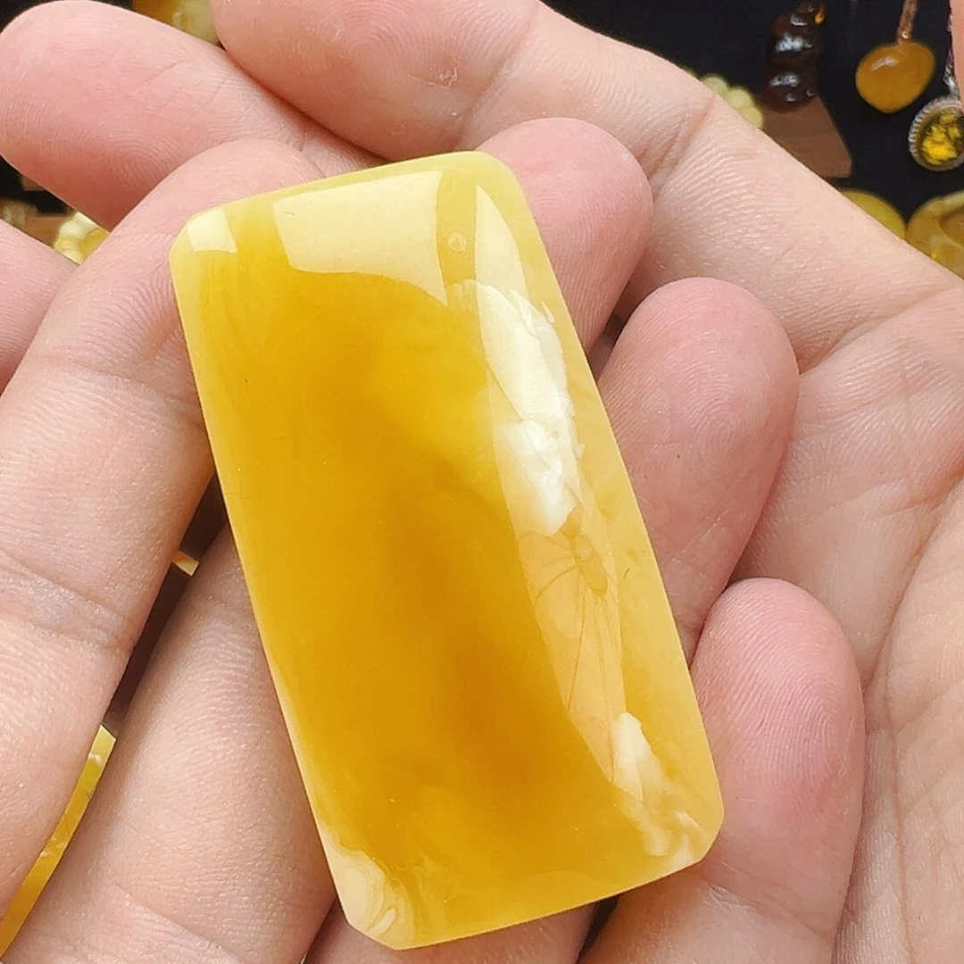 蜜蜡未镶嵌珠宝奇石蜜蜡吊坠22克