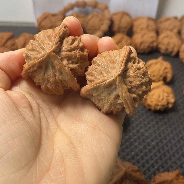 a***见把件文玩核桃40盘山