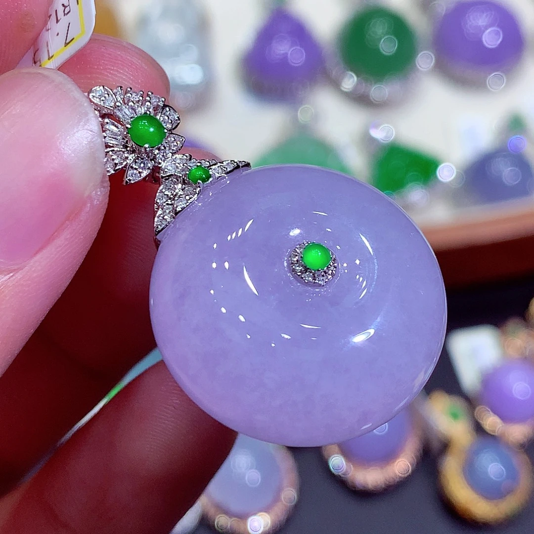 吊坠(不含链)18K金镶嵌翡翠