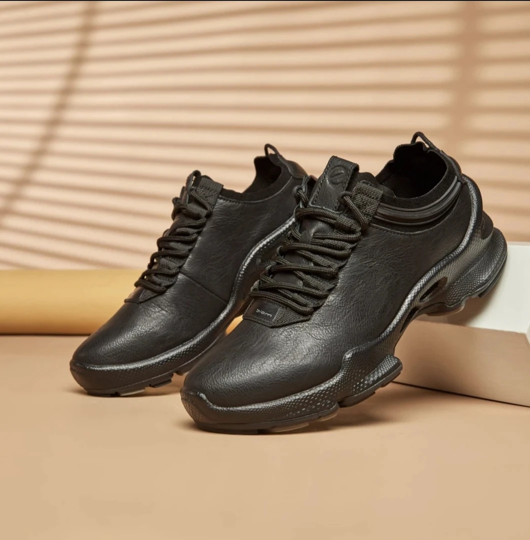 【断码清货】2025年秋冬运动休闲皮鞋减震软底健步鞋