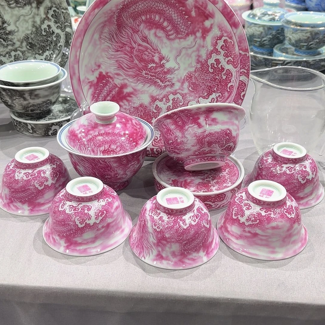 一***子瓷片景德镇瓷器精品陈列