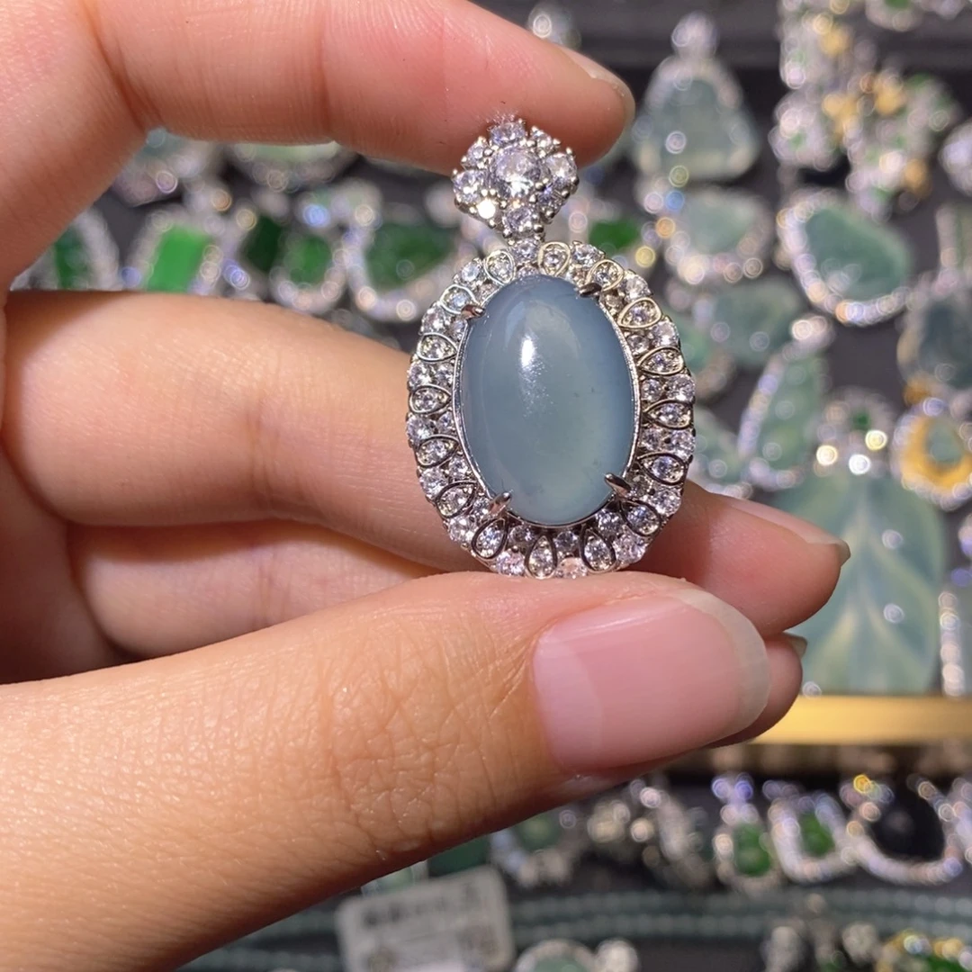 翡翠未镶嵌颈饰天然