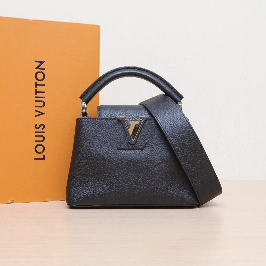 99新 LouisVuitton/路易威登 【黑黑】Mini 21 黑色 皮革C 金扣