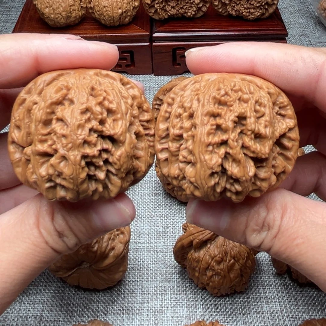 文玩核桃把件精品粗筋42尺