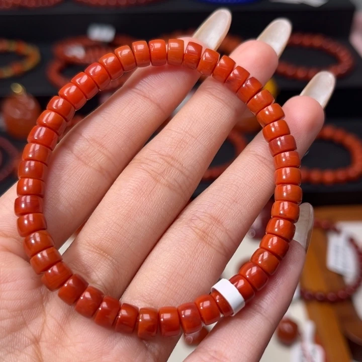 星***星南红玛瑙未镶嵌手链满肉柿子红精工直切药片6mm