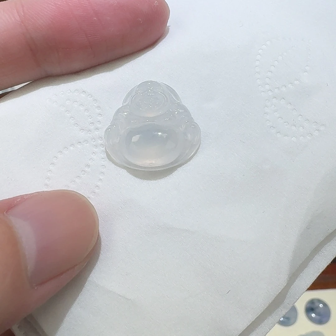 翡翠未镶嵌颈饰冰佛公